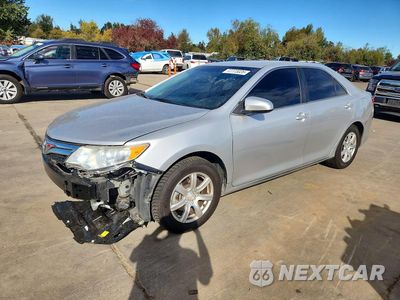 2014 TOYOTA CAMRY LE 4T4BF1FK2ER414002 - główne zdjęcie licytacji z USA - miniatura