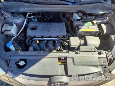 Zdjęcie 12 z 14 samochodu: 2013 HYUNDAI TUCSON GLS VIN:KM8JU3AC6DU685151 - miniatura
