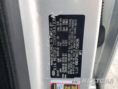 Zdjęcie 12 z 12 samochodu: 2018 KIA SOUL + VIN:KNDJP3A57J7596096 - miniatura