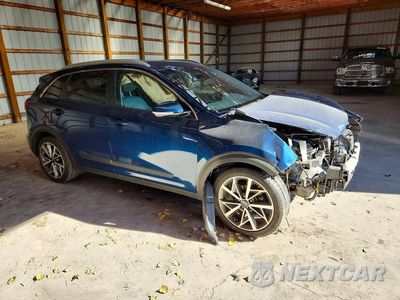 Czwarte zdjęcie samochodu z boku: 2020 KIA NIRO TOURING VIN:KNDCC3LC4L5422064 - miniatura