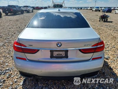 Zdjęcie 6 z 13 samochodu: 2016 BMW 750 XI VIN:WBA7F2C52GG420874 - miniatura