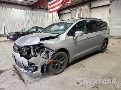 2019 CHRYSLER PACIFICA TOURING L 2C4RC1BG2KR575644 - główne zdjęcie licytacji z USA - miniatura