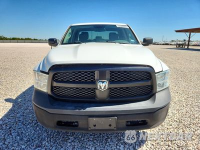 Piąte zdjęcie samochodu w środku: 2018 RAM 1500 ST VIN:1C6RR6FG2JS210858 - miniatura