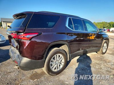 Trzecie zdjęcie samochodu z tyłu: 2023 CHEVROLET TRAVERSE LT VIN:1GNEVHKW1PJ109621 - miniatura