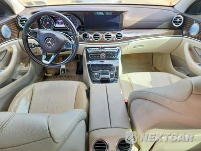 Zdjęcie 8 z 12 samochodu: 2018 MERCEDES-BENZ E 300 4MATIC VIN:WDDZF4KB6JA381706 - miniatura
