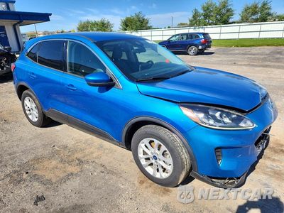 Czwarte zdjęcie samochodu z boku: 2020 FORD ESCAPE SE VIN:1FMCU9G63LUB60155 - miniatura