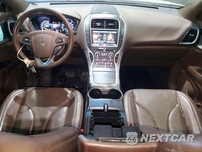Zdjęcie 8 z 13 samochodu: 2016 LINCOLN MKX RESERVE VIN:2LMPJ6LR2GBL39909 - miniatura