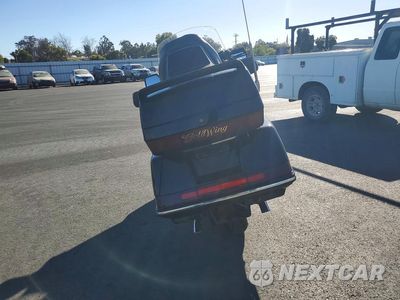 Czwarte zdjęcie samochodu z boku: 1993 HONDA GL1500 I VIN:1HFSC2271PA500216 - miniatura