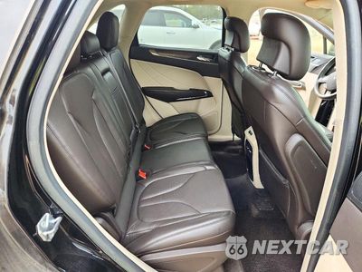 Zdjęcie 11 z 13 samochodu: 2017 LINCOLN MKC RESERVE VIN:5LMCJ3C96HUL50462 - miniatura