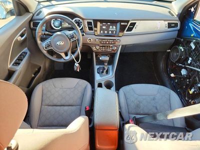 Zdjęcie 8 z 14 samochodu: 2017 KIA NIRO LX VIN:KNDCB3LC0H5074872 - miniatura