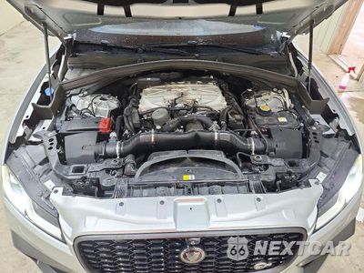 Zdjęcie 12 z 13 samochodu: 2021 JAGUAR F-PACE SVR VIN:SADCZ2EE7MA688828 - miniatura