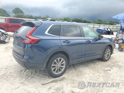 Trzecie zdjęcie samochodu z tyłu: 2025 HONDA CR-V EX VIN:2HKRS3H44SH325038 - miniatura