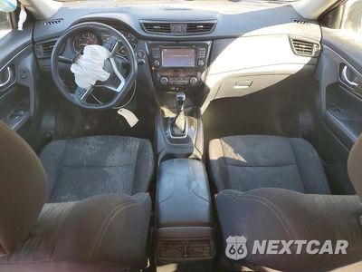 Zdjęcie 8 z 13 samochodu: 2017 NISSAN ROGUE SV VIN:5N1AT2MV9HC829118 - miniatura