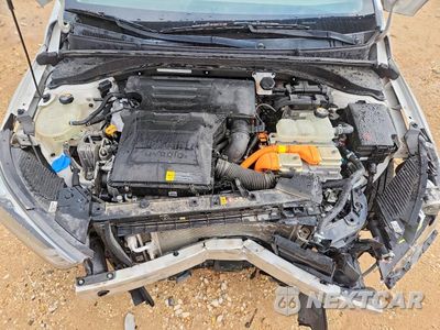 Zdjęcie 11 z 13 samochodu: 2020 HYUNDAI IONIQ SE VIN:KMHC75LC9LU212092 - miniatura