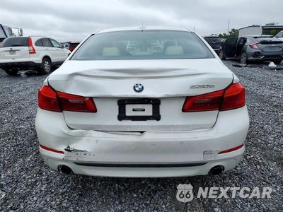 Zdjęcie 6 z 12 samochodu: 2019 BMW 530E VIN:WBAJA9C50KB389644 - miniatura