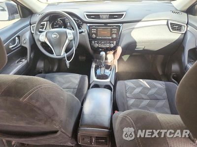 Zdjęcie 8 z 13 samochodu: 2015 NISSAN ROGUE SV VIN:5N1AT2MV8FC822898 - miniatura
