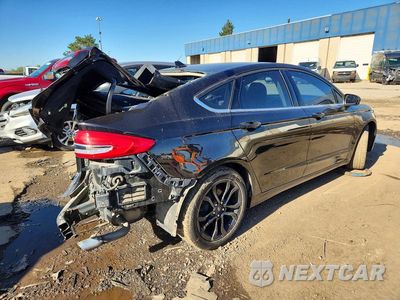 Trzecie zdjęcie samochodu z tyłu: 2020 FORD FUSION SE VIN:3FA6P0HD0LR218995 - miniatura