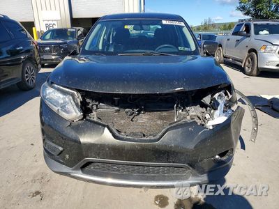 Piąte zdjęcie samochodu w środku: 2016 NISSAN ROGUE S VIN:KNMAT2MVXGP735423 - miniatura