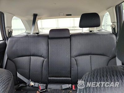 Zdjęcie 10 z 13 samochodu: 2010 SUBARU OUTBACK 2.5I PREMIUM VIN:4S4BRCGC7A3334330 - miniatura