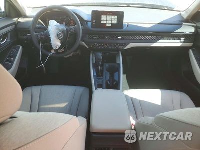 Zdjęcie 8 z 12 samochodu: 2026 HONDA ACCORD SE VIN:1HGCY1F49TA062034 - miniatura