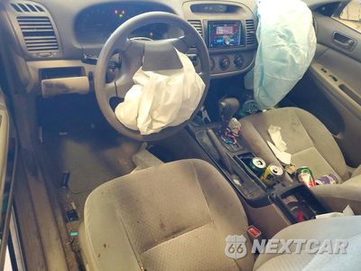 Zdjęcie 8 z 12 samochodu: 2003 TOYOTA CAMRY LE VIN:4T1BE32K63U176635 - miniatura