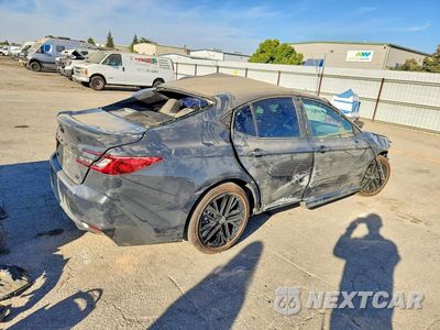 Trzecie zdjęcie samochodu z tyłu: 2026 TOYOTA CAMRY SE VIN:4T1DAACK9TU285856 - miniatura
