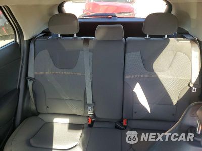 Zdjęcie 10 z 13 samochodu: 2026 KIA NIRO LX VIN:KNDCP3LE5T5329043 - miniatura