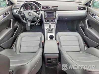 Zdjęcie 8 z 12 samochodu: 2019 VOLKSWAGEN PASSAT WOLFSBURG VIN:1VWLA7A31KC008506 - miniatura