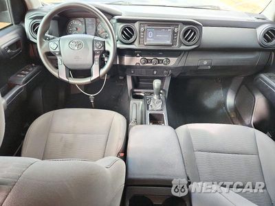 Zdjęcie 8 z 12 samochodu: 2019 TOYOTA TACOMA SR VIN:5TFAX5GNXKX161478 - miniatura
