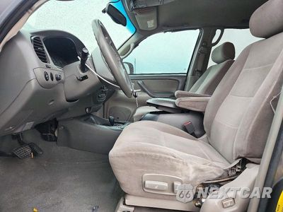 Zdjęcie 7 z 14 samochodu: 2003 TOYOTA SEQUOIA SR5 VIN:5TDBT44AX3S154131 - miniatura