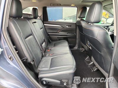 Zdjęcie 11 z 13 samochodu: 2018 TOYOTA HIGHLANDER XLE VIN:5TDJZRFHXJS872454 - miniatura