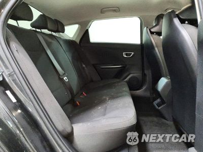 Zdjęcie 10 z 12 samochodu: 2026 KIA K4 LXS VIN:3KPFT4DE1TE322172 - miniatura