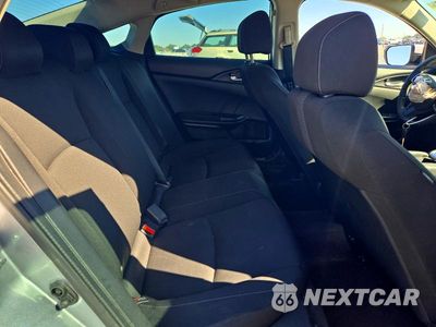 Zdjęcie 10 z 12 samochodu: 2018 HONDA CIVIC LX VIN:19XFC2F54JE021586 - miniatura