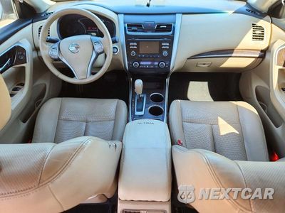 Zdjęcie 8 z 12 samochodu: 2015 NISSAN ALTIMA 2.5 SL VIN:1N4AL3AP1FN887506 - miniatura