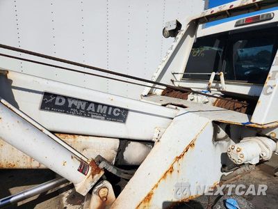 Zdjęcie 11 z 13 samochodu: 2014 FORD F550 SUPER DUTY VIN:1FDUF5HT7EEB42704 - miniatura