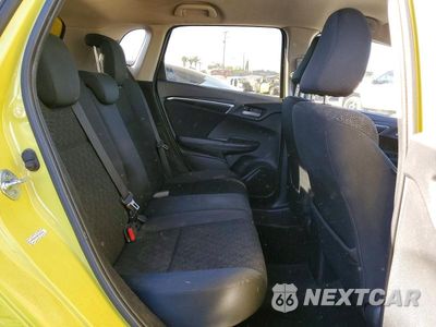 Zdjęcie 11 z 13 samochodu: 2017 HONDA FIT LX VIN:JHMGK5H56HS002582 - miniatura