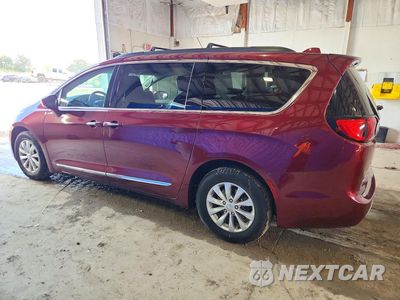 Drugie zdjęcie samochodu z przodu: 2017 CHRYSLER PACIFICA TOURING L VIN:2C4RC1BGXHR583841 - miniatura