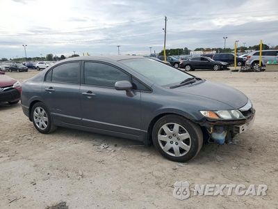 Czwarte zdjęcie samochodu z boku: 2010 HONDA CIVIC LX VIN:2HGFA1F55AH305962 - miniatura