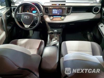 Zdjęcie 8 z 13 samochodu: 2015 TOYOTA RAV4 XLE VIN:2T3RFREV1FW252052 - miniatura