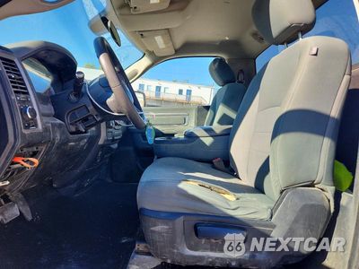 Zdjęcie 7 z 13 samochodu: 2014 RAM 1500 ST VIN:3C6JR6DG5EG274776 - miniatura