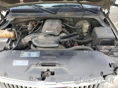 Zdjęcie 12 z 13 samochodu: 2002 CHEVROLET SUBURBAN C1500 VIN:3GNEC16Z42G324258 - miniatura