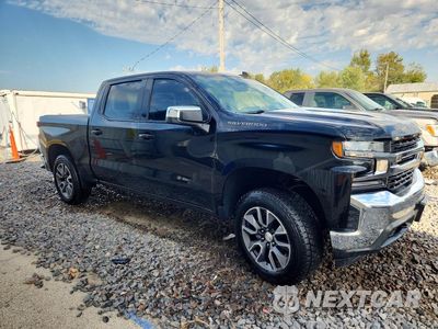 Czwarte zdjęcie samochodu z boku: 2021 CHEVROLET SILVERADO K1500 LT VIN:3GCUYDED0MG351201 - miniatura