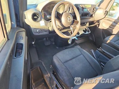 Zdjęcie 8 z 13 samochodu: 2019 MERCEDES-BENZ SPRINTER 2500/3500 DELIVERY VAN VIN:WD4PF1CD1KP123162 - miniatura