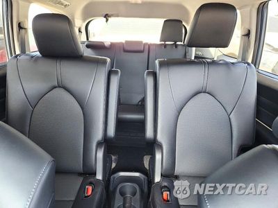 Zdjęcie 10 z 13 samochodu: 2024 TOYOTA GRAND HIGHLANDER XLE VIN:5TDAAAA59RS015155 - miniatura
