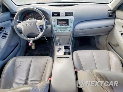 Zdjęcie 8 z 12 samochodu: 2007 TOYOTA CAMRY HYBRID VIN:JTNBB46K073023351 - miniatura