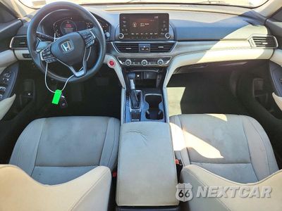 Zdjęcie 8 z 13 samochodu: 2018 HONDA ACCORD LX VIN:1HGCV1F1XJA174157 - miniatura