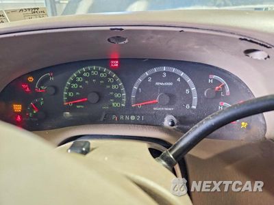 Zdjęcie 9 z 13 samochodu: 2002 FORD EXPEDITION EDDIE BAUER VIN:1FMPU18L82LA37799 - miniatura
