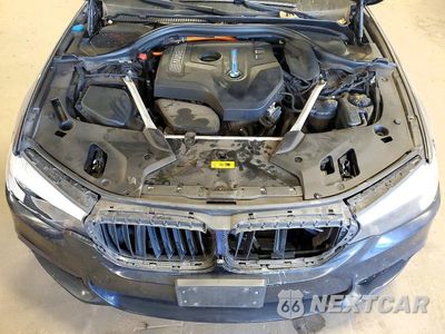 Zdjęcie 11 z 12 samochodu: 2019 BMW 530E VIN:WBAJA9C53KB399245 - miniatura