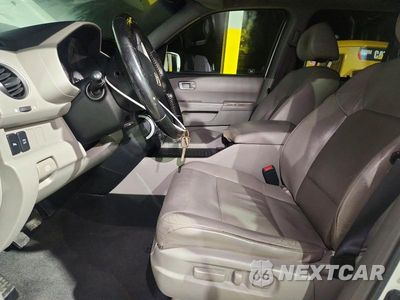 Zdjęcie 7 z 13 samochodu: 2010 HONDA PILOT TOURING VIN:5FNYF4H93AB010262 - miniatura