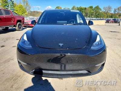 Piąte zdjęcie samochodu w środku: 2024 TESLA MODEL Y VIN:7SAYGDEE0RA330553 - miniatura